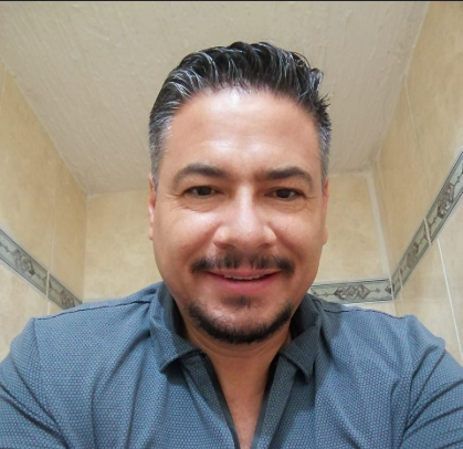 <em>David Leal F.</em>